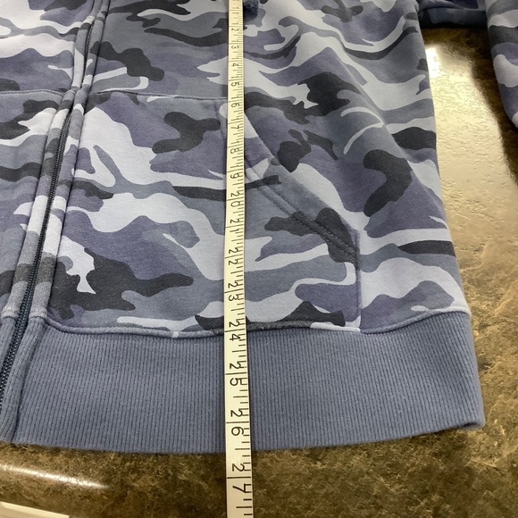 Like New Blue Camo Hoodie XL 39-41 bust - Picture 10 of 10